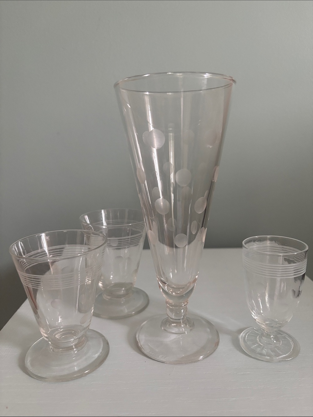 4 Pressed glass frosted polka dot glasses, 1 large, 2 small and 1 shot glass EUC